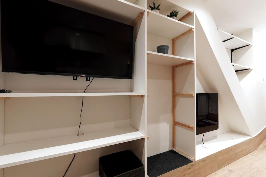 Apartamento Ღurban Cocon Parking Centre Historique Manosque Exterior foto