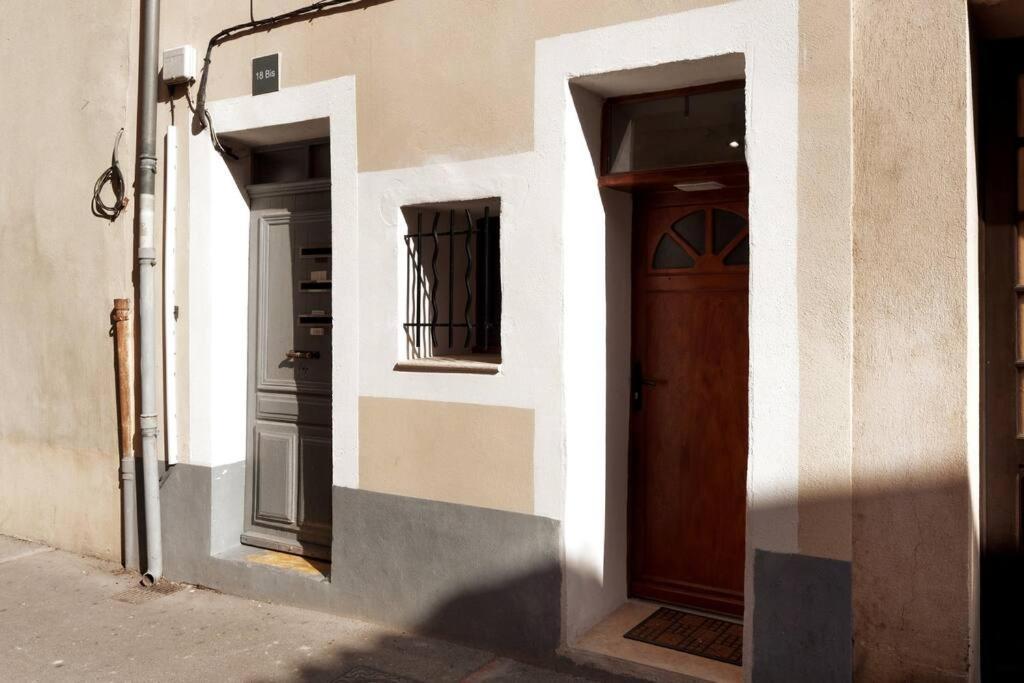 Apartamento Ღurban Cocon Parking Centre Historique Manosque Exterior foto
